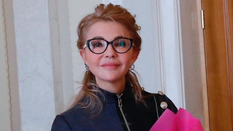 Юлия Тимошенко показала в Раде новую прическу