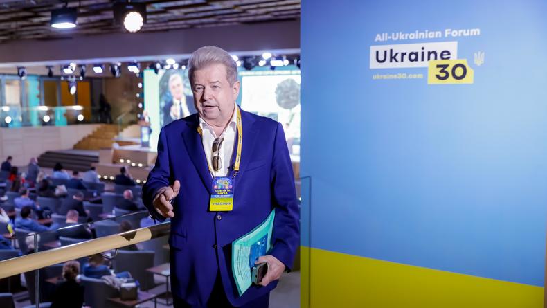 Михаил Поплавский выступил спикером на Всеукраинском форуме "Украина 30. Образование и наука"