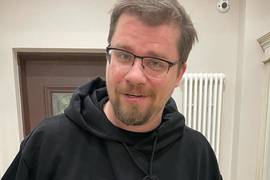 Полякова подала в суд на Харламова
