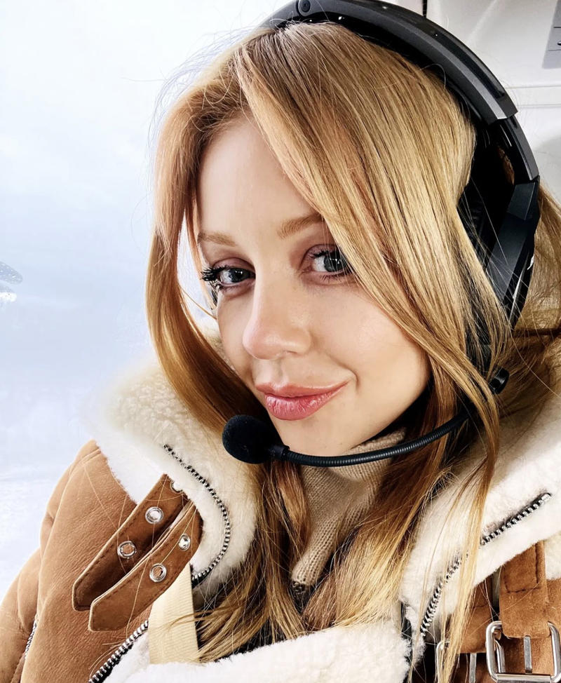 Тинв показала, как прошел ее январь 2021 года. Тинв показала, как прошел ее январь 2021 года.