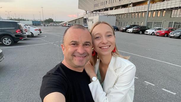 Павлик женат на Репяховой с 12 мая 2020 года Павлик женат на Репяховой с 12 мая 2020 года