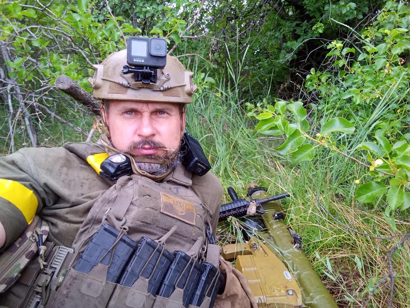Олег Сенцов воюет в рядах ВСУ. Олег Сенцов воюет в рядах ВСУ.