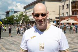 "Кадык вырвет": Гордон пригрозил авторам мема о его выезде за границу
