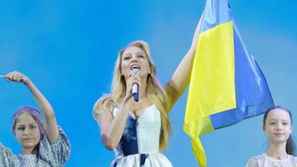 Полякова активно виступає 4 місяці на концертах в підтримку України. Полякова активно виступає 4 місяці на концертах в підтримку України.