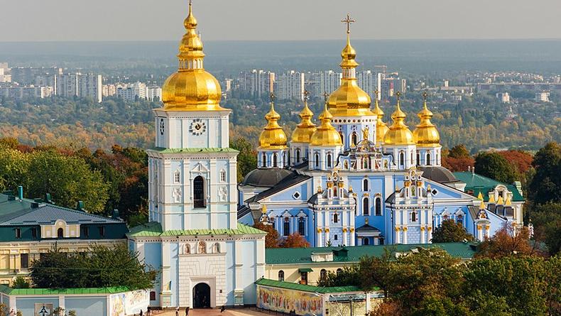 День крещения Руси-Украины – литургия онлайн из Михайловского собора