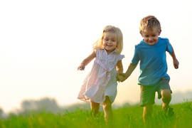 Какие имена выбирают родители в 2022 году