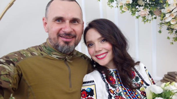 Олег Сенцов с женой Вероникой.