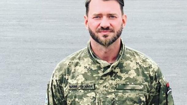 Дмитрий Дикусар защищает Украину на передовой. Дмитрий Дикусар защищает Украину на передовой.