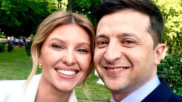 Елена Зеленская вместе с Владимиром Зеленским. Елена Зеленская вместе с Владимиром Зеленским.