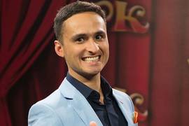 Ласточкин отрастил длинные волосы и шокировал публику