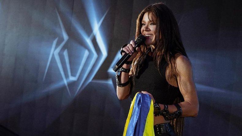 Певица Руслана записала видеообращение к защитнику Мариуполя Сергею «Волыне»