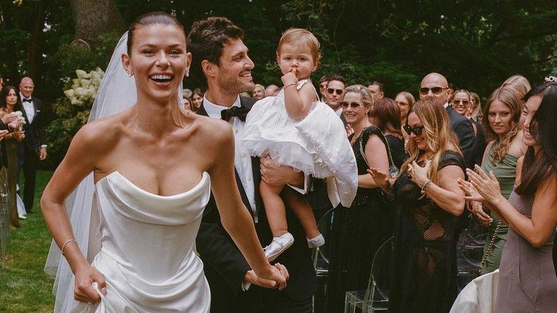 Модель Victoria's Secret Джорджія Фаулер вийшла заміж: перші фото з весілля