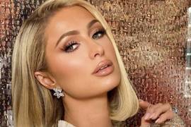 Именинница дня: ТОП-10 самых эпатажных образов Пэрис Хилтон