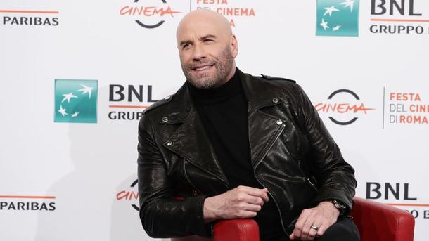 Джон Траволта показал, как отметил 69-летие с дочерью в Лас-Вегасе Джон Траволта показал, как отметил 69-летие с дочерью в Лас-Вегасе