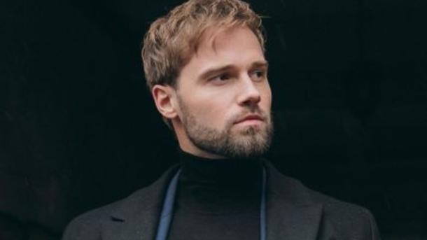 Алекс Топольский. Алекс Топольский.