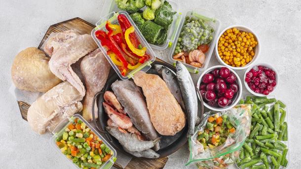 Как правильно замораживать и размораживать продукты - лайфхаки: фото: freepik.com Как правильно замораживать и размораживать продукты - лайфхаки: фото: freepik.com