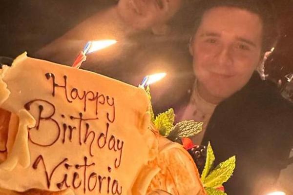 На праздновании даже была невестка Виктории, с которой до недавно еще были напряженные отношения.