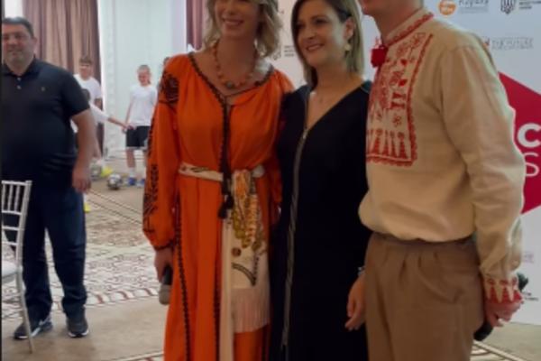 Владимир Остапчук и первая леди Кипра Филиппа Карсера Фото: instagram.com/vova_ostapchuk