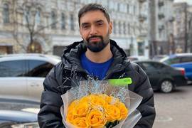 Зі зброєю та у військовій формі: Козловський запостив перше відео після повістки у військкомат