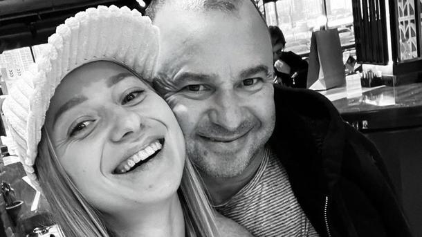 Жена Виктора Павлика объяснила, почему подарила ему тест ДНК Фото: instagram.com/repyahovakate Жена Виктора Павлика объяснила, почему подарила ему тест ДНК Фото: instagram.com/repyahovakate