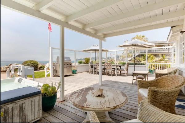 Пляжный дом Милы Кунис и Эштона Кутчера Фото: airbnb.com.ua