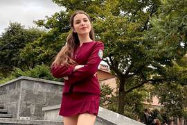 Кристина Соловий похвасталась отдыхом в красном купальнике