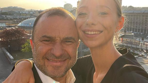 Реп'яхова виховуватиме свого сина від Павліка на українській музиці Реп'яхова виховуватиме свого сина від Павліка на українській музиці