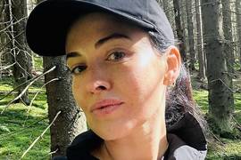 "Учіться цінувати": Астаф'єва показала "осінній вайб" на зборі грибів і риболовлі