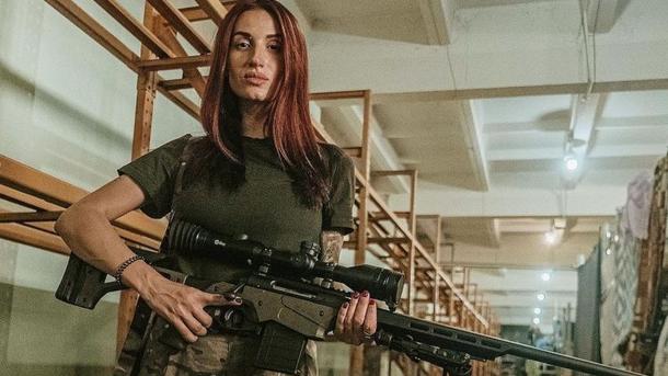 Cнайперша Евгения Эмеральд обвинила бывшего в покушении на убийство Фото: instagram.com/emerald.evgeniya