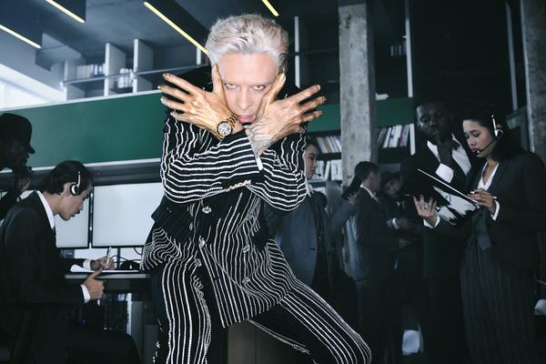Макс Барских представил долгожданный клип на песню RICH