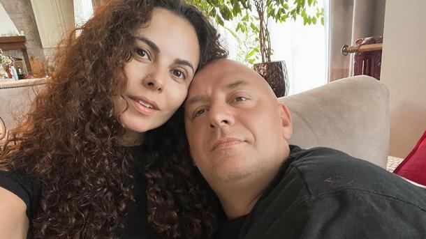 Радіоведучий звернувся до "спеціальних людей" для прояснення ситуації зі шлюбом Потапа й Насті Радіоведучий звернувся до "спеціальних людей" для прояснення ситуації зі шлюбом Потапа й Насті