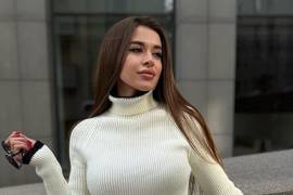 Жена бывшего Лорак поделилась кадрами с рождественским настроением из Ирландии