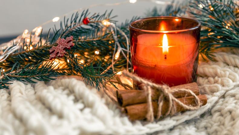 Рождественские и новогодние свечи своими руками: мастер-классы по изготовлению в домашних условиях