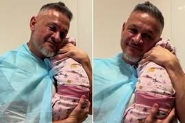 Ектор Хіменес-Браво став "багатодітним батьком" – відеопідтвердження