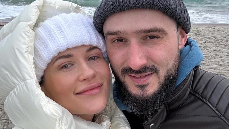 "Спасибо, Одесса": Денисенко показала встречу Нового года с мужем и сыном