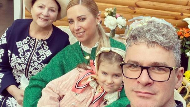 Тоня Матвиенко поздравила с 8-летием дочь от брака с Арсеном Мирзояном instagram.com/tonya_matvienko Тоня Матвиенко поздравила с 8-летием дочь от брака с Арсеном Мирзояном instagram.com/tonya_matvienko