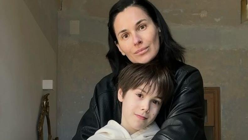 Ефросинина во время массированной атаки объявила о возвращении сына в Украину