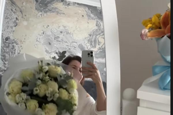 Денисенко показала подарок от мужа на 14 февраля instagram.com/natalka_denisenko