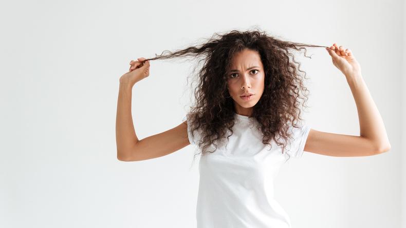 Весенняя перезагрузка: как восстановить волосы после зимы