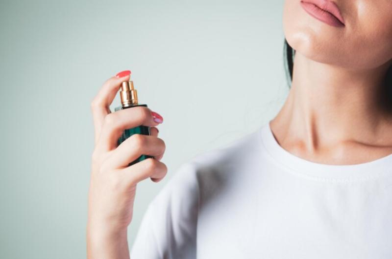 Как продлить стойкость парфюма
