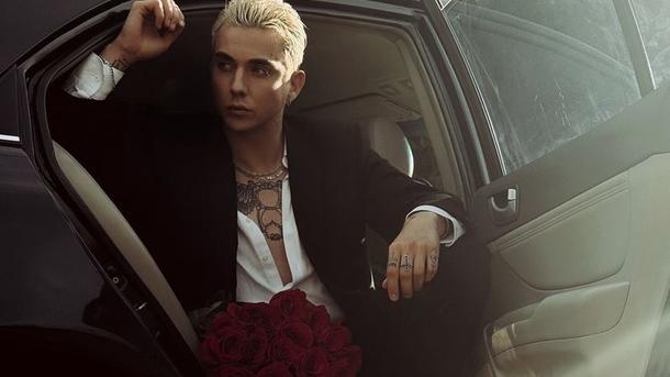 «Примчал сюрпризом»: Melovin без предупреждения приехал на 61-летие мамы instagram.com/melovin_official «Примчал сюрпризом»: Melovin без предупреждения приехал на 61-летие мамы instagram.com/melovin_official
