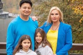 Камалия прибыла к эксу-миллиардеру в Лондон и показала его обитель