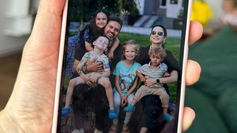 Дружина Тимура Мірошниченко показала обличчя прийомної доньки та розсекретила її ім'я
