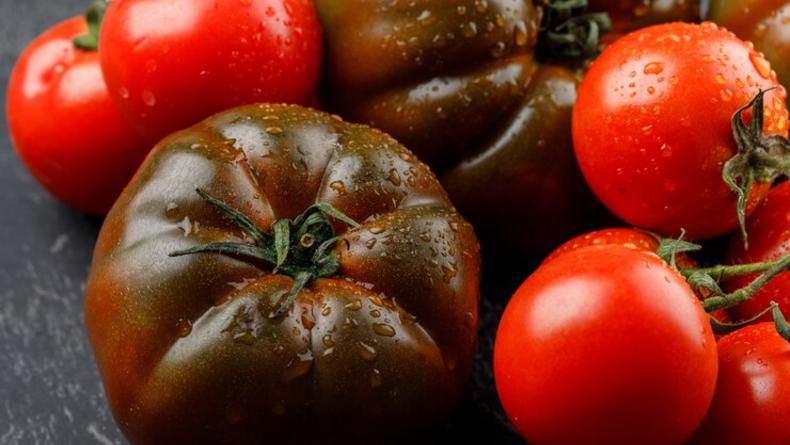 Как бороться вершинной гнилью томатов: полезные советы