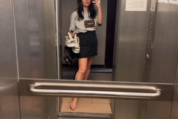 Алина Шаманскую раскритиковали за мини-юбку instagram.com/shamankaa