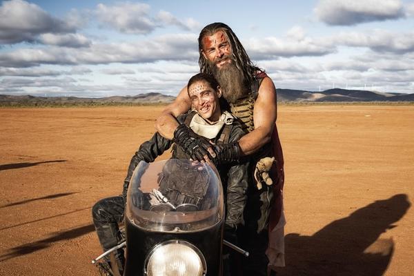 Кріс Гемсворт привітав дружину Ельзу Патакі з 48-річчям instagram.com/chrishemsworth