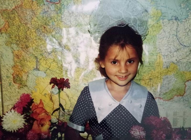 Антоніна Хижняк у дитинстві instagram.com/tonya_actress Антоніна Хижняк у дитинстві instagram.com/tonya_actress