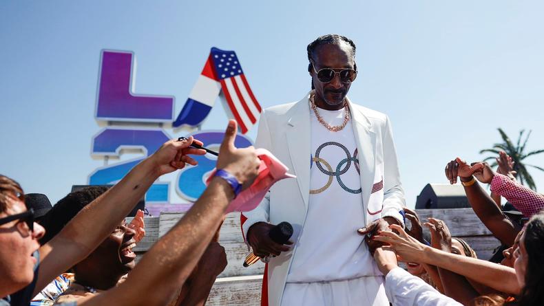 Red Hot Chili Peppers, Snoop Dogg и Билли Айлиш закрыли Олимпиаду своими шоу Red Hot Chili Peppers, Snoop Dogg и Билли Айлиш закрыли Олимпиаду своими шоу