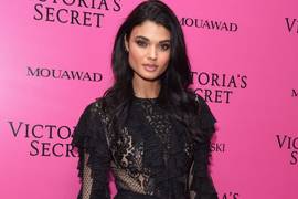 Кража на миллион долларов: в дом модели Victoria's Secret ворвались грабители