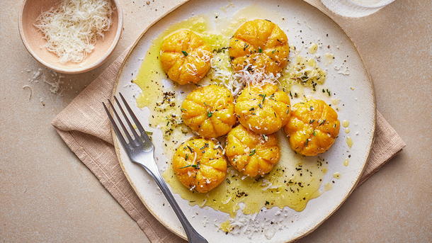Рецепт жареных тыквенных ньокки, realfood.tesco.com Рецепт жареных тыквенных ньокки, realfood.tesco.com